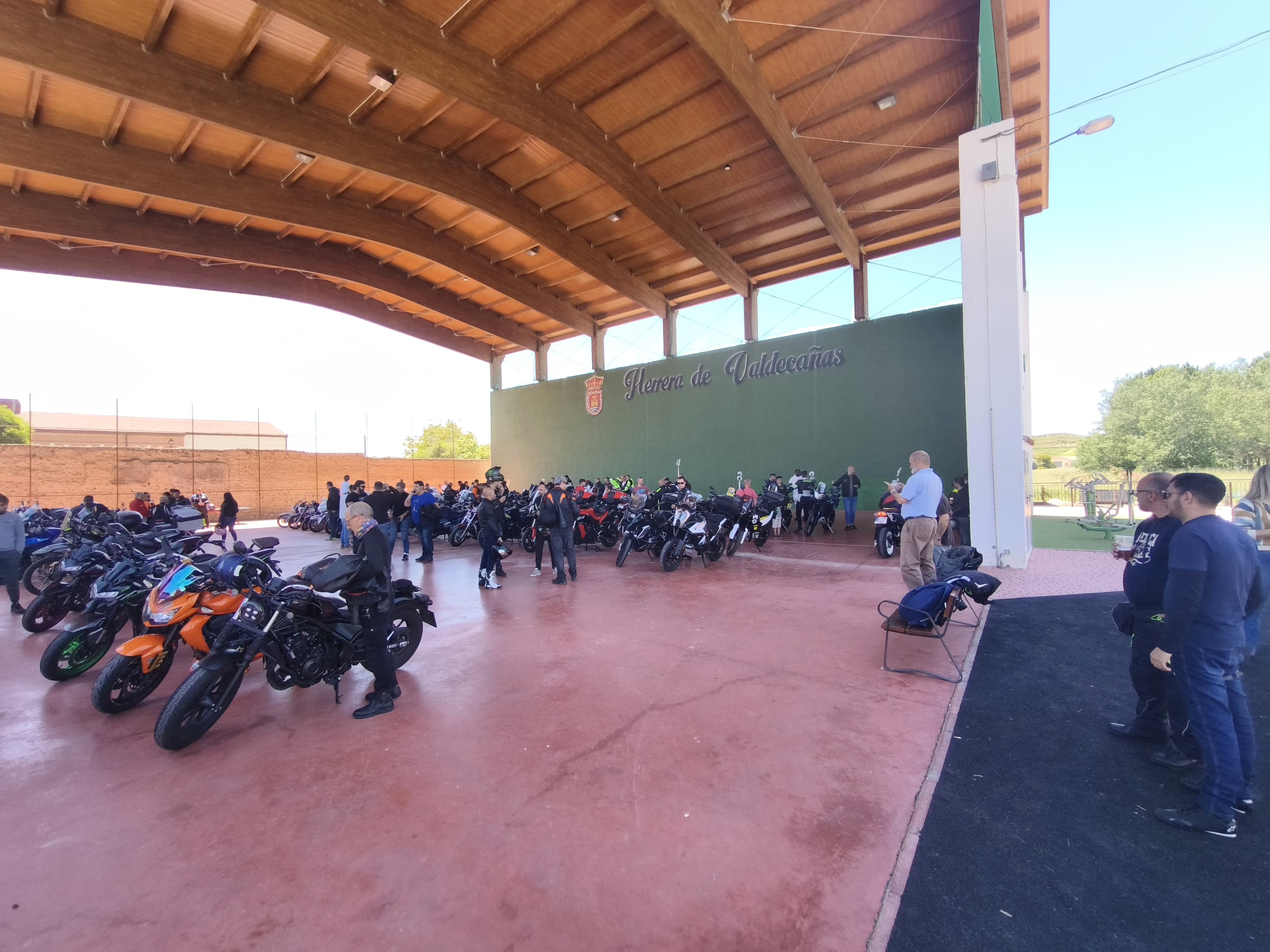 VIII Concentración Motera en Herrera de Valdecañas