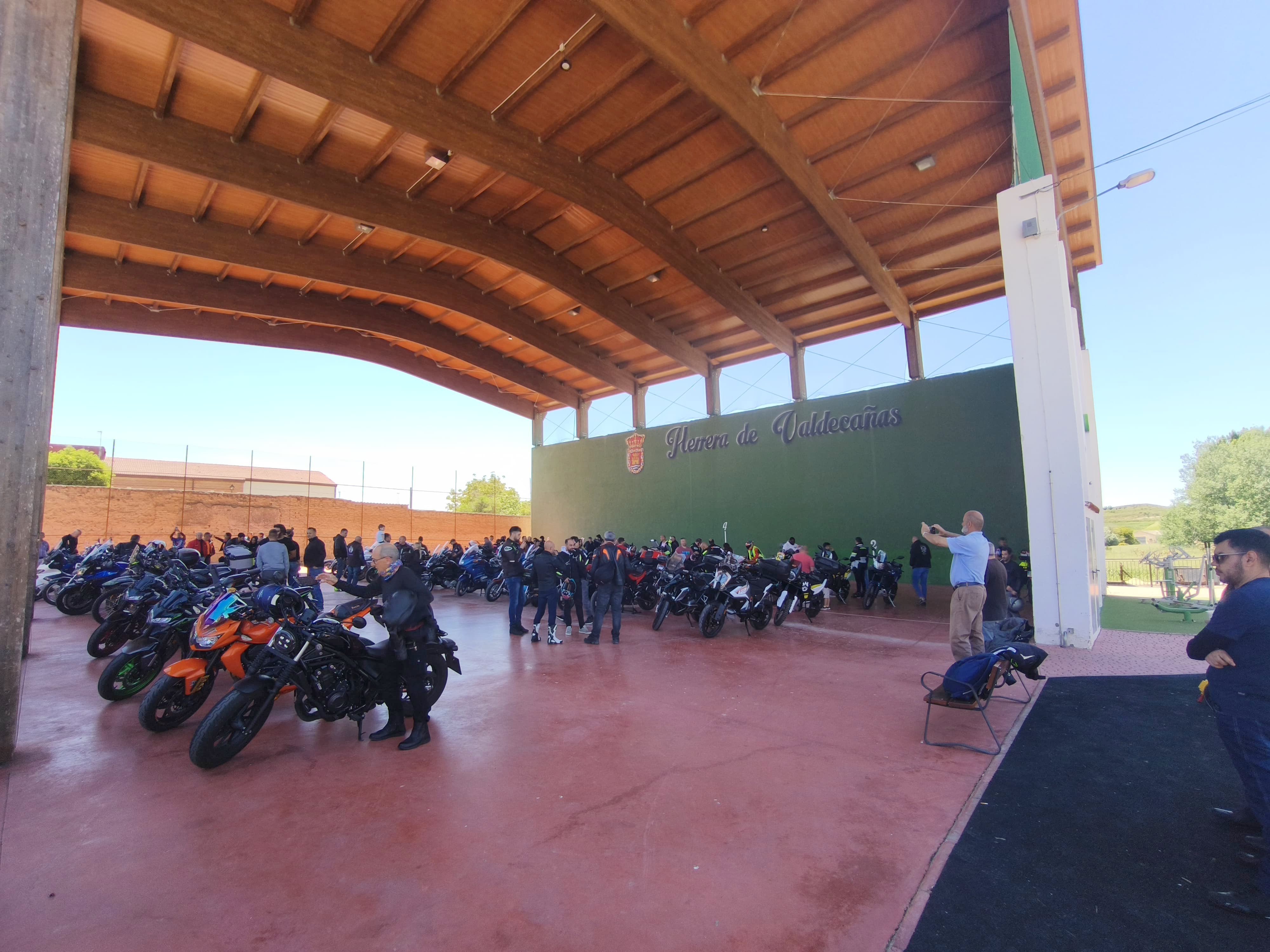 VIII Concentración Motera en Herrera de Valdecañas