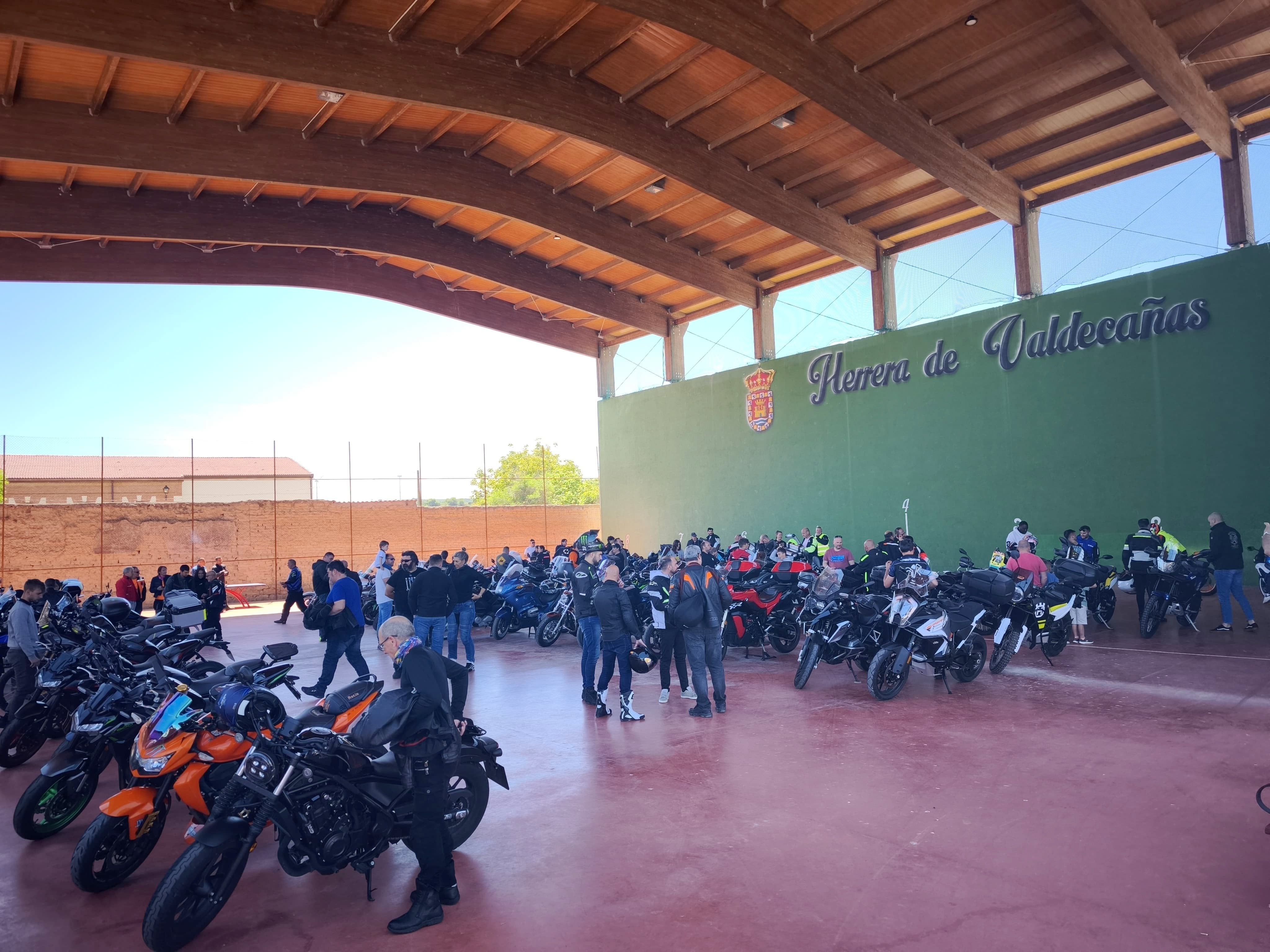 VIII Concentración Motera en Herrera de Valdecañas