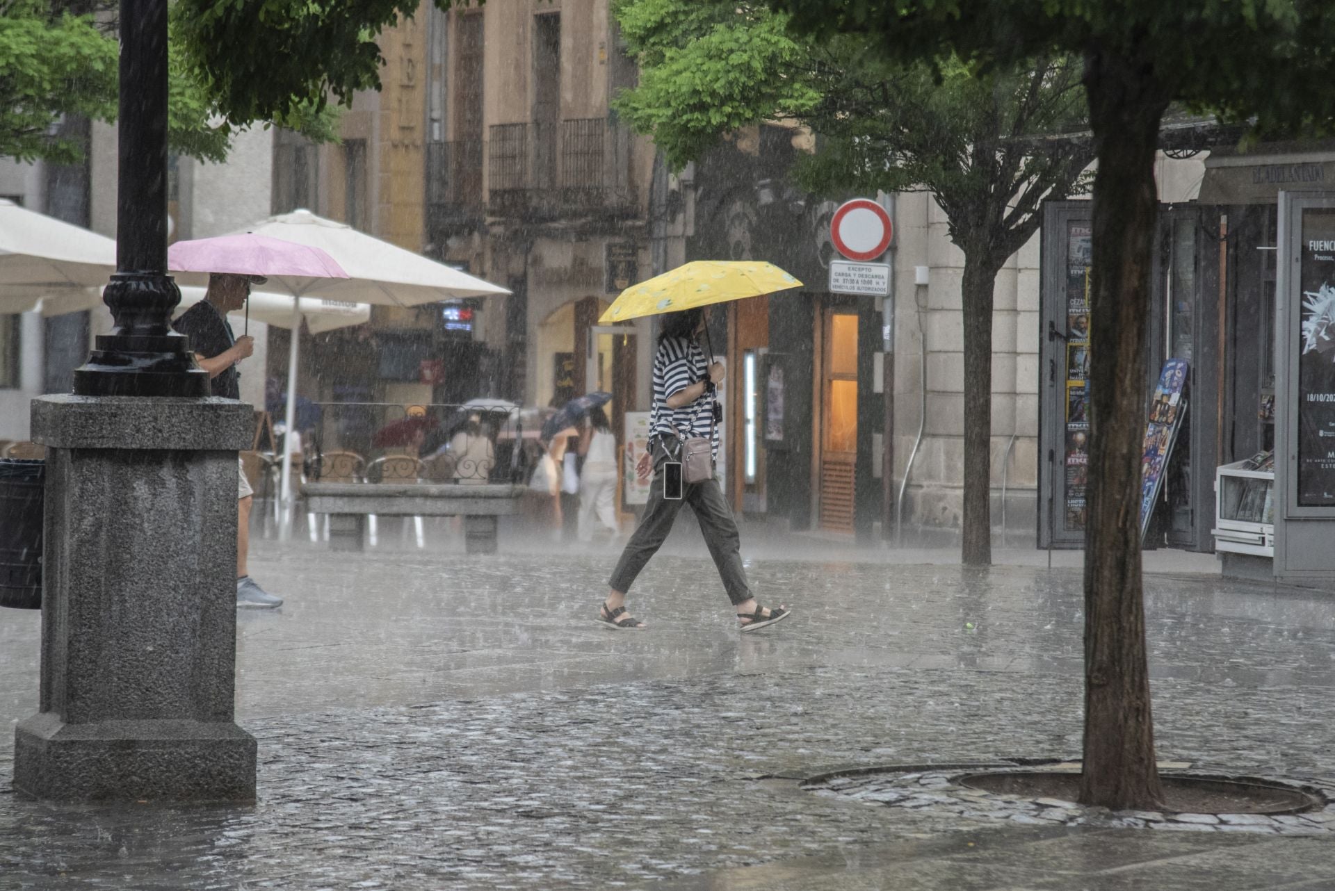 Una tormenta refresca Segovia