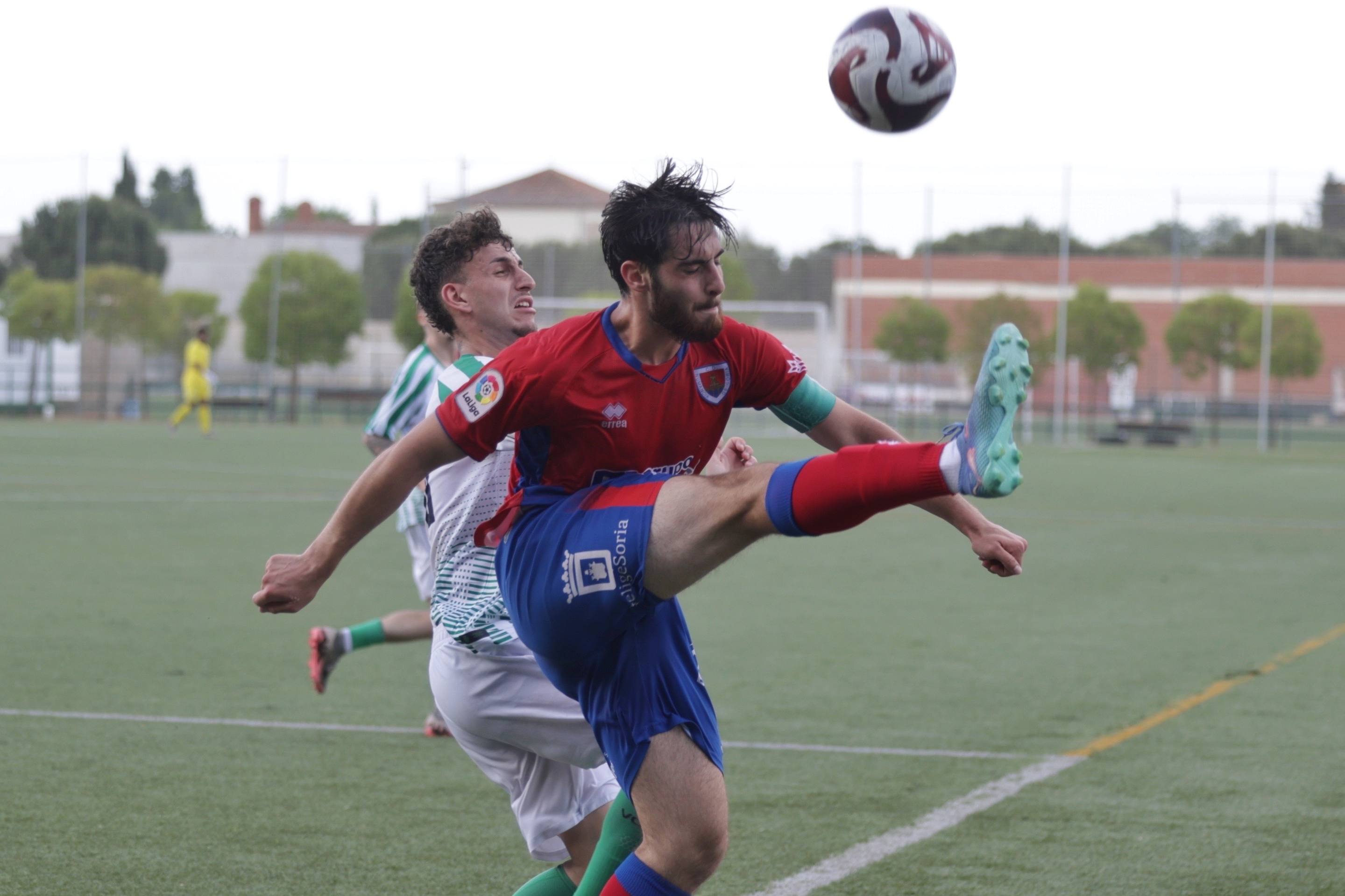 La derrota del Betis ante el Numancia B, en imágenes