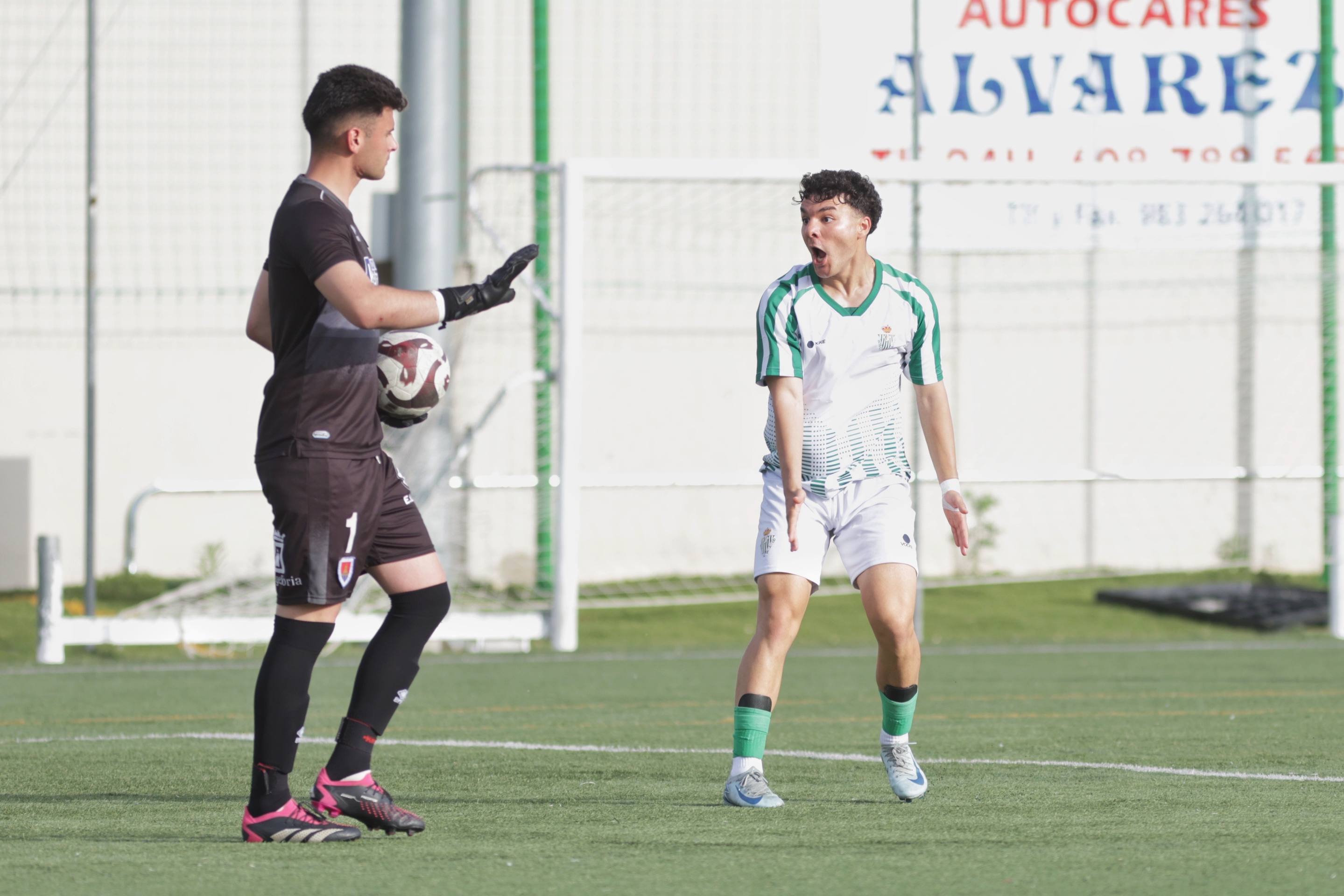 La derrota del Betis ante el Numancia B, en imágenes