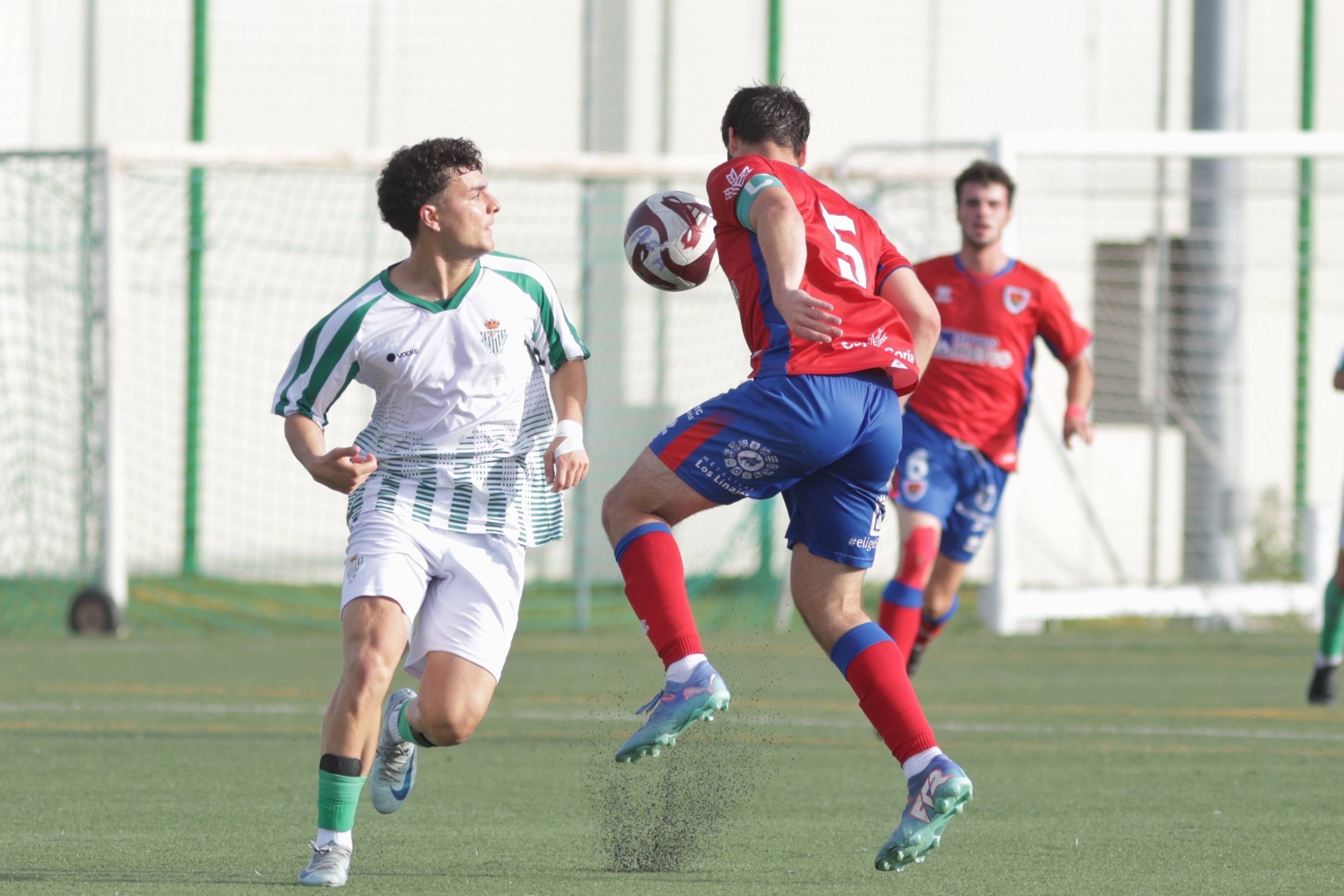 La derrota del Betis ante el Numancia B, en imágenes