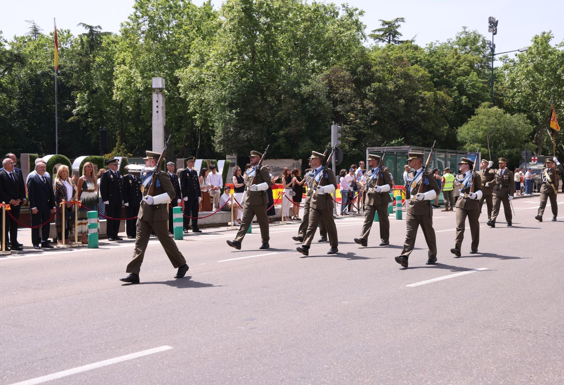 Así se ha celebrado en Valladolid el Día de las Fuerzas Armadas