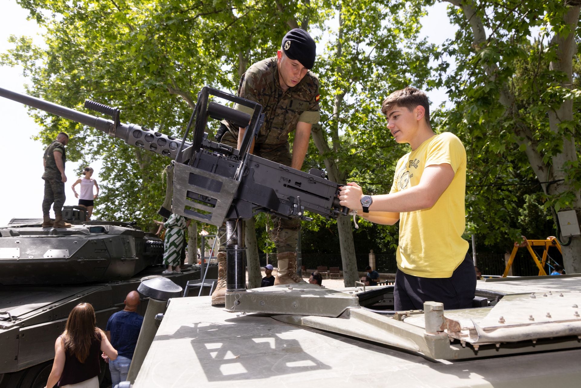 Así se ha celebrado en Valladolid el Día de las Fuerzas Armadas
