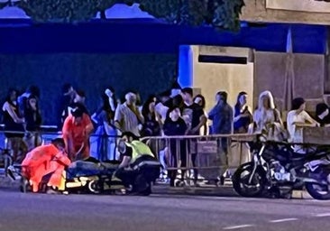 Herido un motorista al chocar con un vehículo en Isabel la Católica