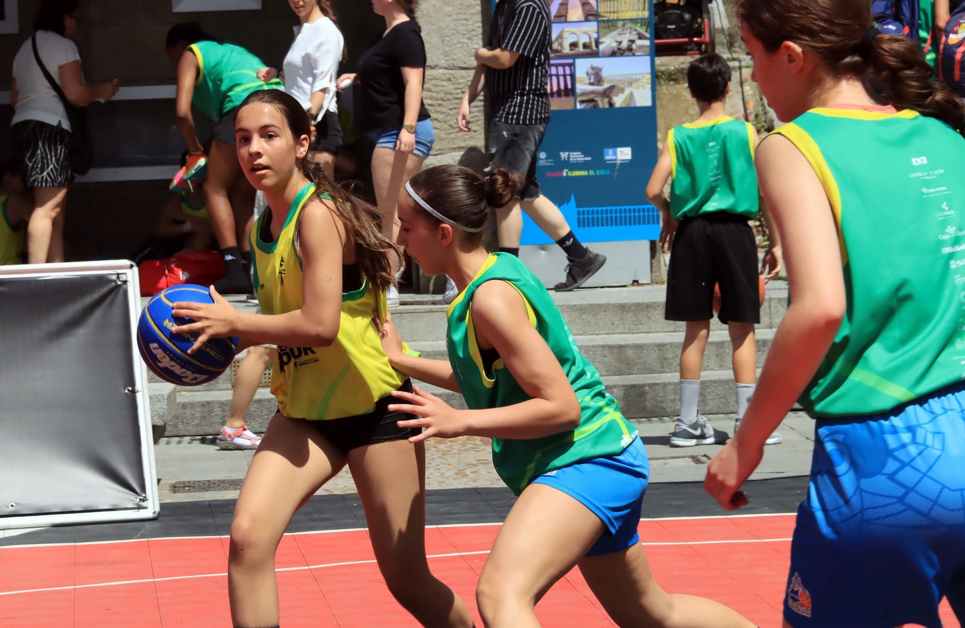 Fotos del campeonato de baloncesto 3x3 en Segovia