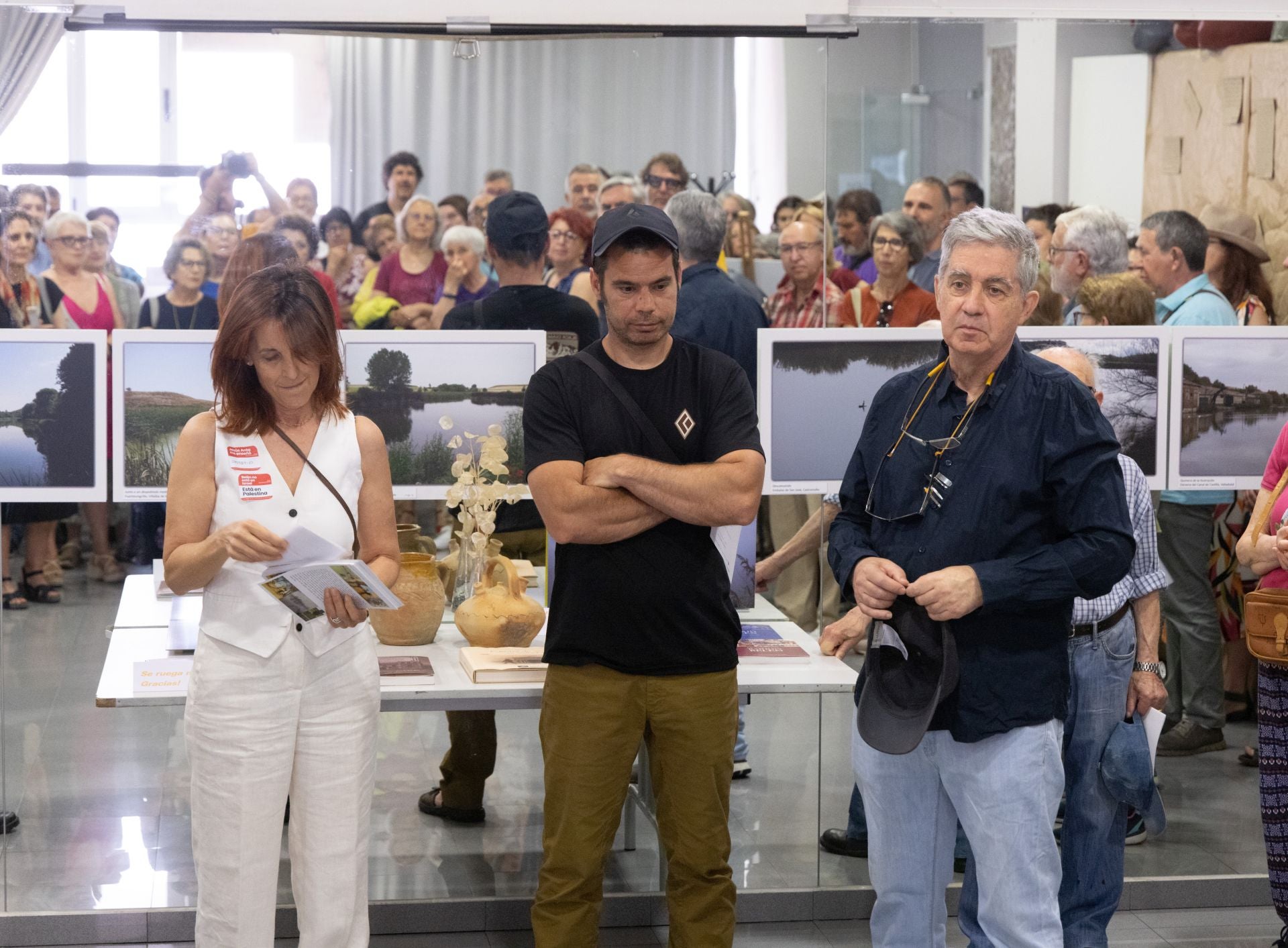 Una exposición en el barrio Belén homenajea a Jesús Anta