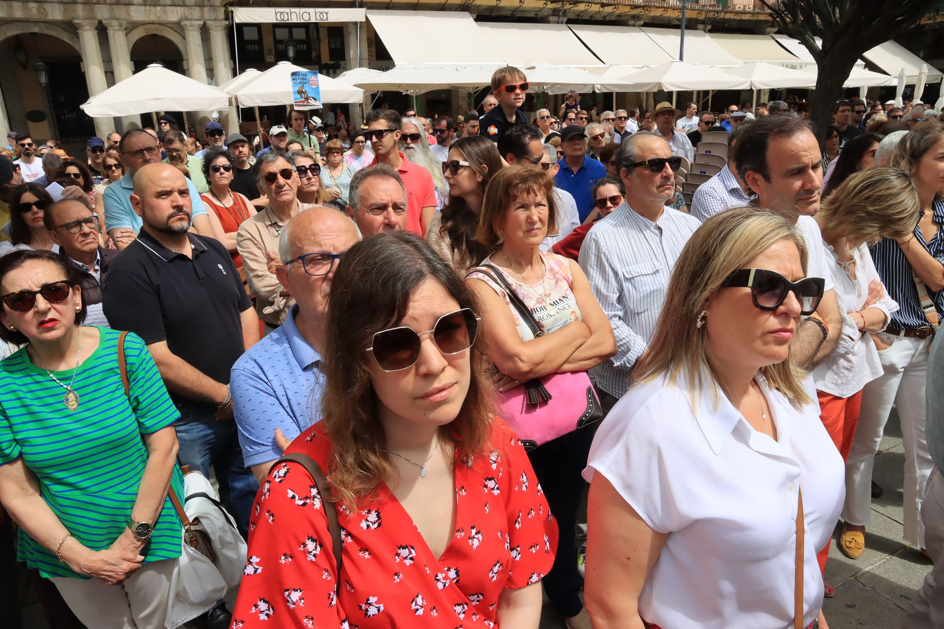 Fotos de la protesta en Segovia contra la supresión de paradas del AVE