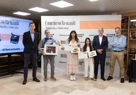 Goyo Ezama, director general de El Norte de Castilla, Manuel Espina, Sheyla Garrido, Daniela Blanco, José Antonio León Capitán, director de Comunicación de Renault Group España y Ángel Ortiz, director de El Norte