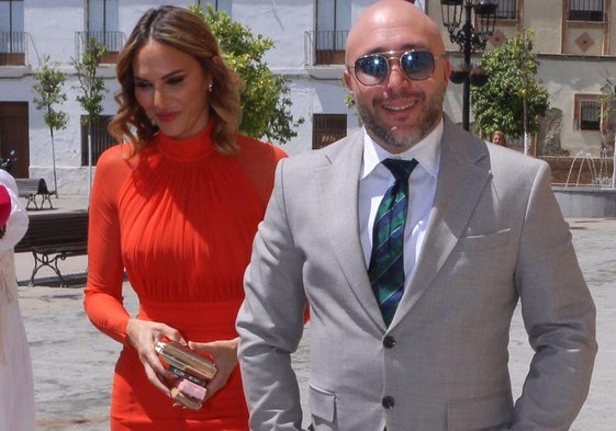 Kiko Rivera junto a su esposa, Irene Rosales.