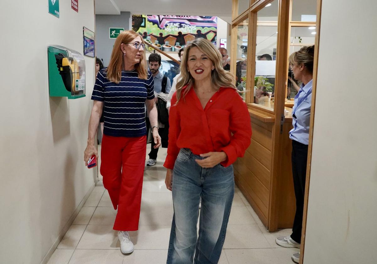 Yolanda Díaz, a su llegada al centro cívico de la Rondilla.