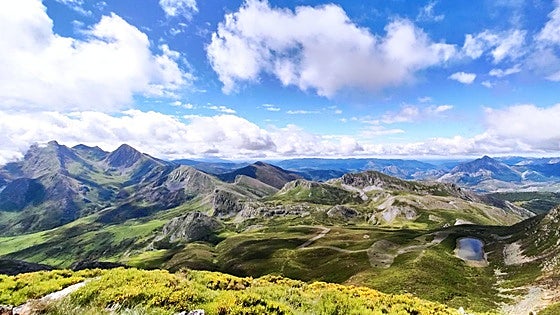 Un destino sin límites en plena naturaleza en Puebla de Lillo