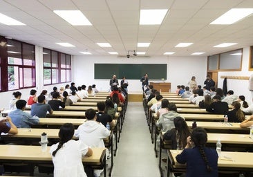 La actualidad se cuela en la PAU con Zelensky o el debate entre universidades públicas y privadas
