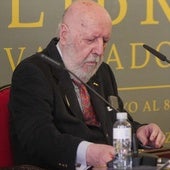 José Delfín Val, en el Círculo de Recreo, durante la presentación de 'Taurofilia vallisoletana'.