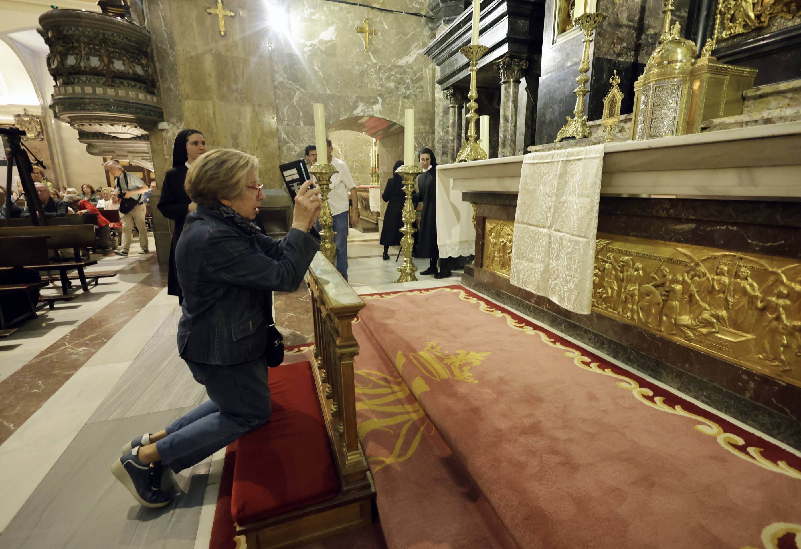 La veneración a la reliquia de Santa Margarita María de Alacoque, en imágenes