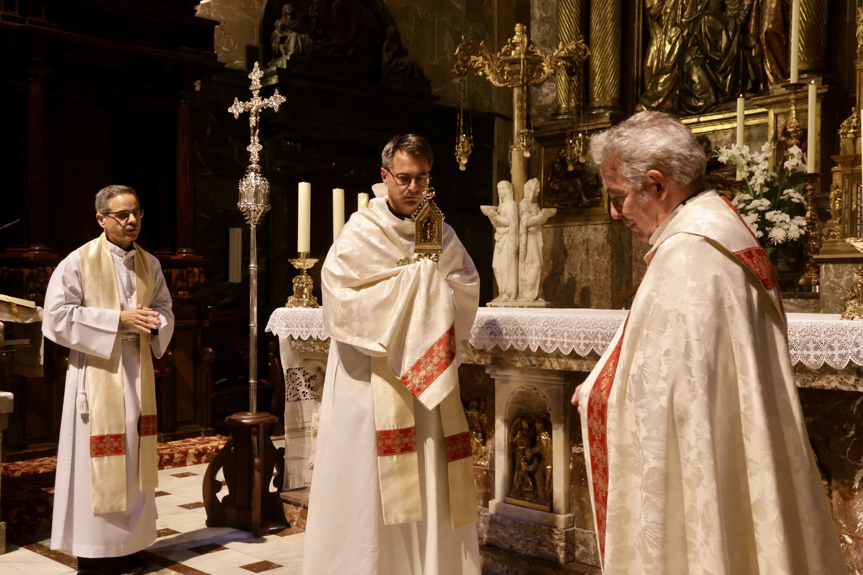 La veneración a la reliquia de Santa Margarita María de Alacoque, en imágenes