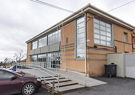 Dependencias de Urbanismo en la carretera de Palazuelos de Eresma.