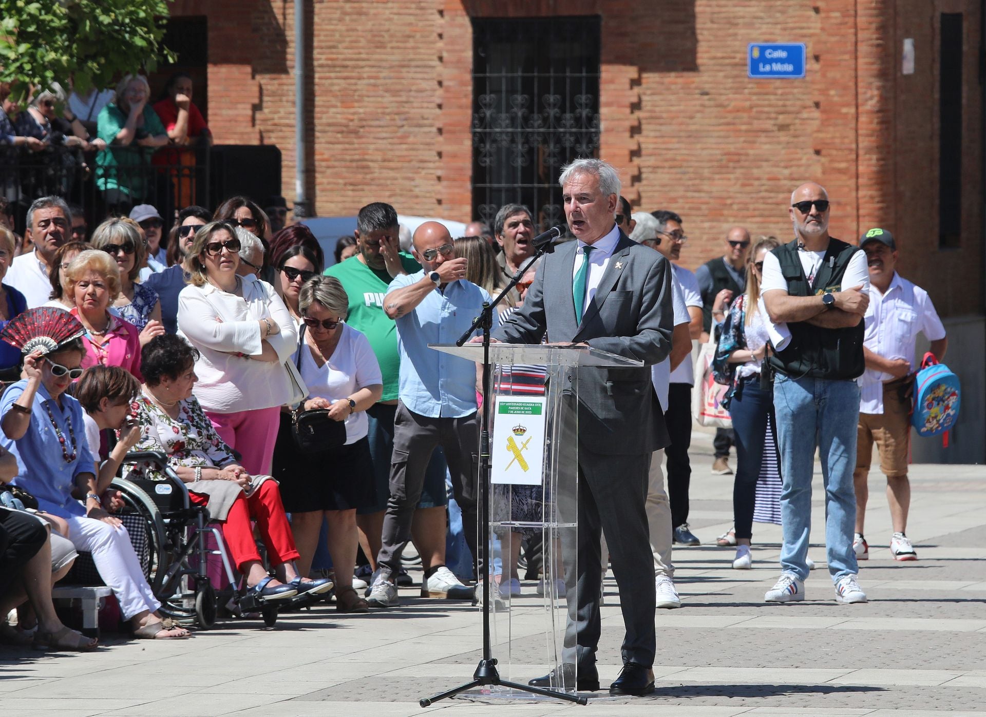 La Guardia Civil honra en Paredes de Nava sus 181 años de historia