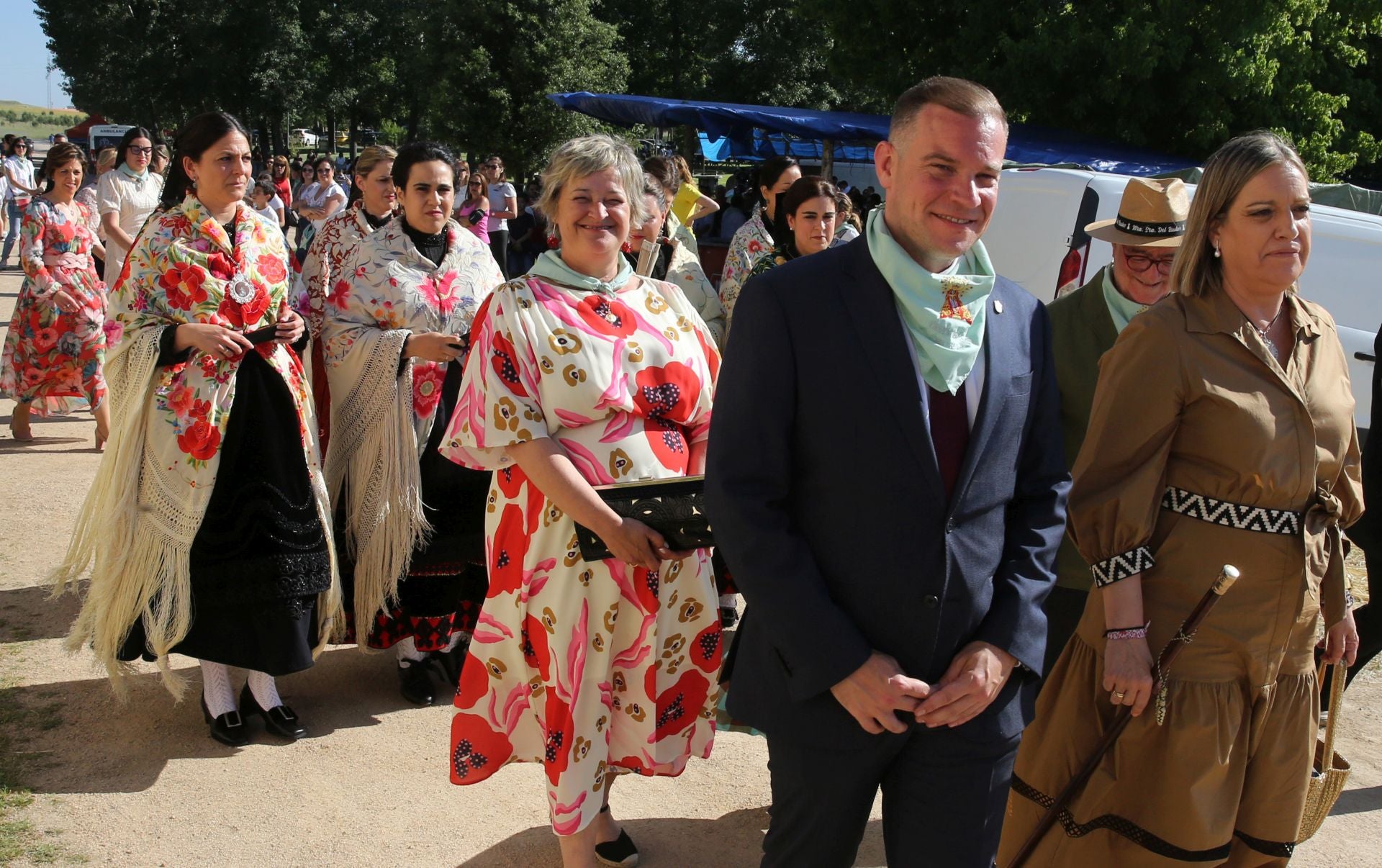 La romería de la Virgen del Bustar, en imágenes