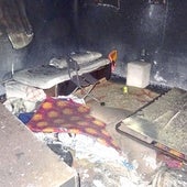 La habitación donde dormía el último inquilino de la caseta catalogada que fue pasto de las llamas hace una semana.