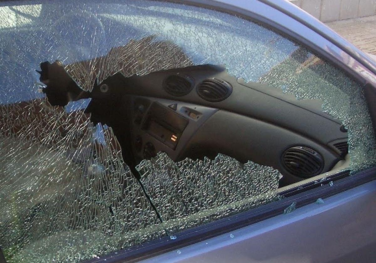 Oleada de robos en el interior de coches por todos los rincones de Valladolid