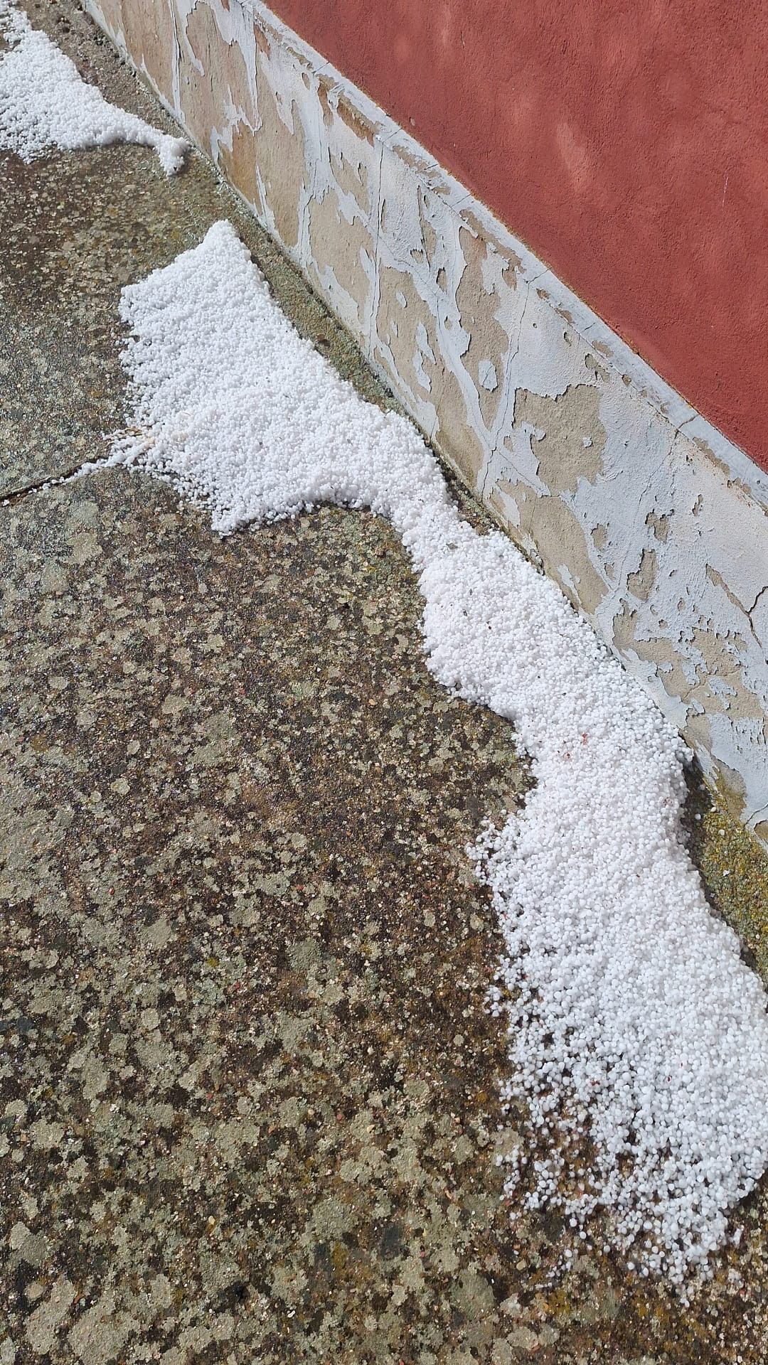 Granizo del tamaño de garbanzos en Mazariegos