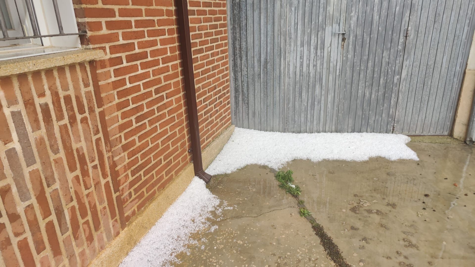 Granizo del tamaño de garbanzos en Mazariegos