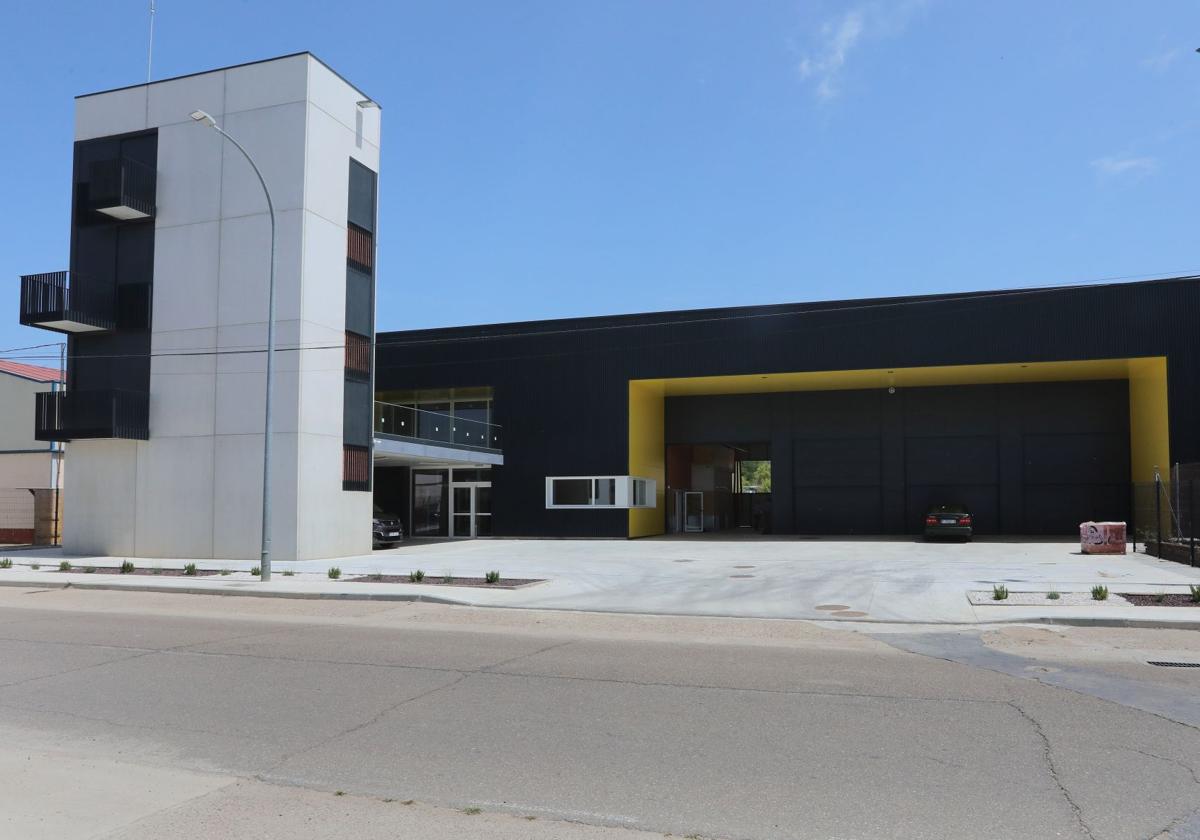 Concluye el parque de bomberos de Saldaña tras una inversión de 2,3 millones