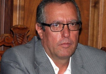 Condenado a dos años y nueve meses de prisión Ladislao González, exalcalde de Navas de Oro