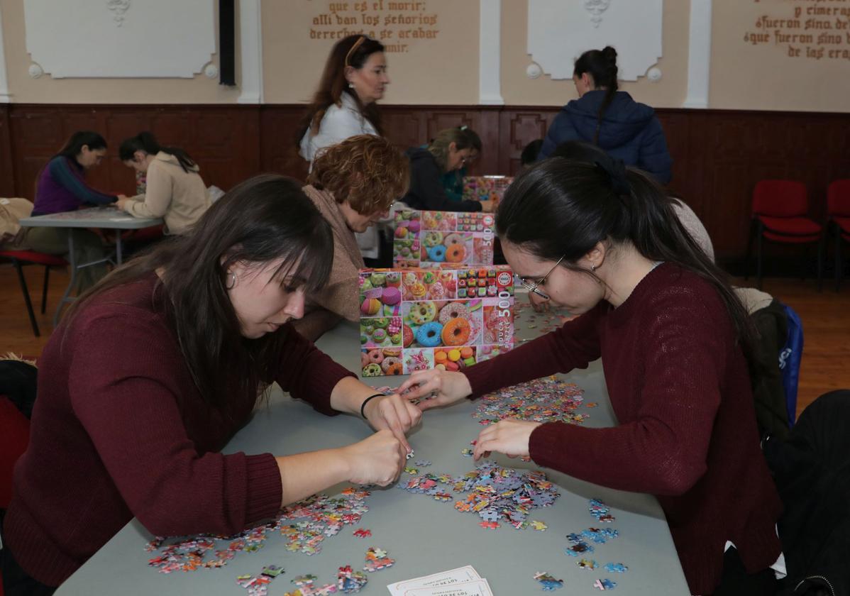 Puzzle Cross solidario en Paredes de Nava, el año pasado.