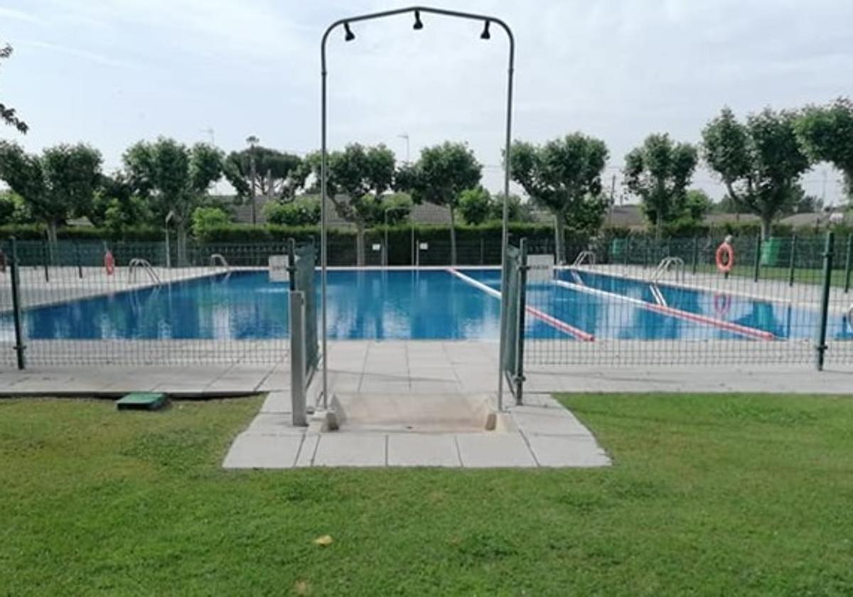 Piscinas municipales de Viana de Cega, en una imagen de archivo.