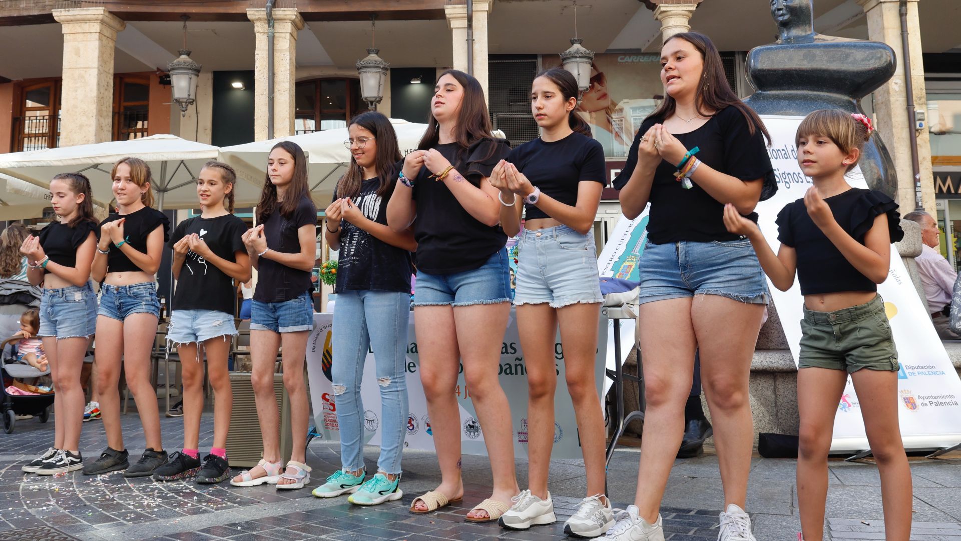 Palencia reivindica la lengua de signos como herramienta para la igualdad