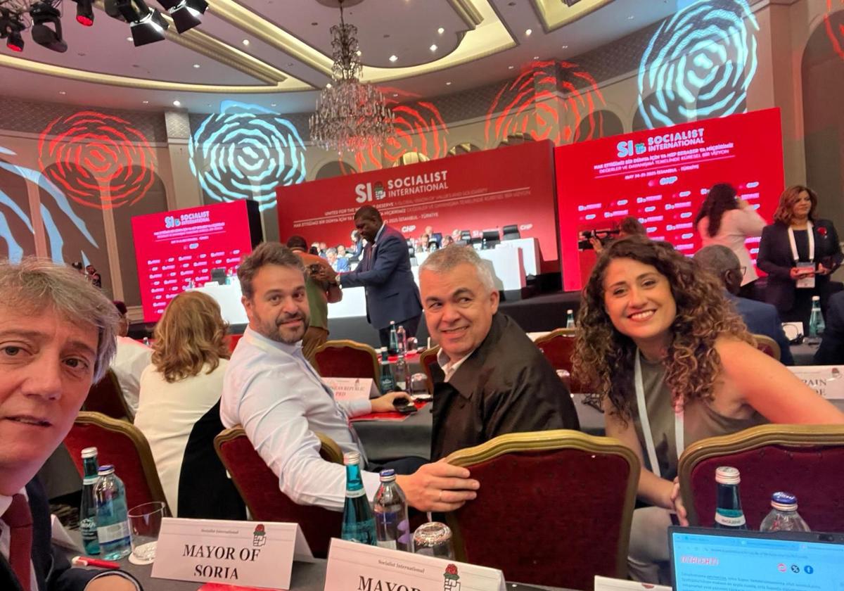 Carlos Martínez, Juanfran Serrano, Santos Cerdán y Emma López, en una foto subida a sus redes por el secretario autonómico del PSOE el pasado 24 de mayo.