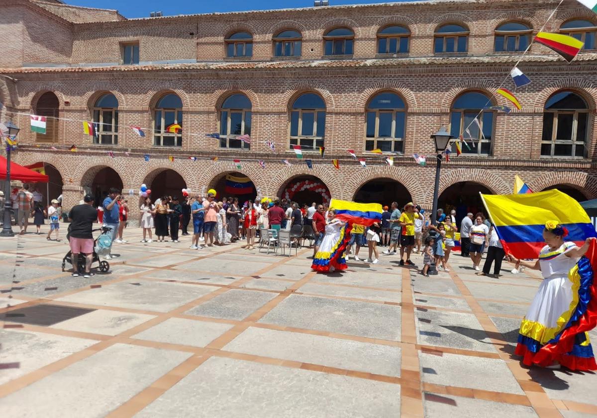 Imagen de la celebración en las calles de Olmedo.