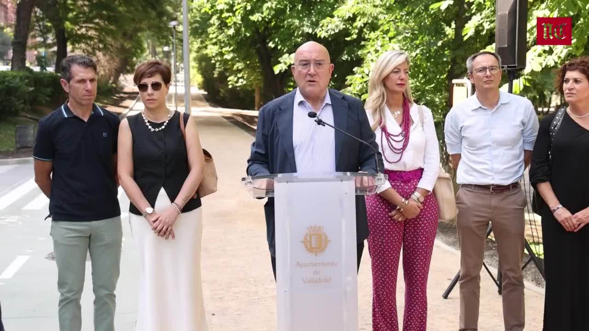Carnero dedica el controvertido carril bici de Isabel la Católica a la fallecida Estela Domínguez