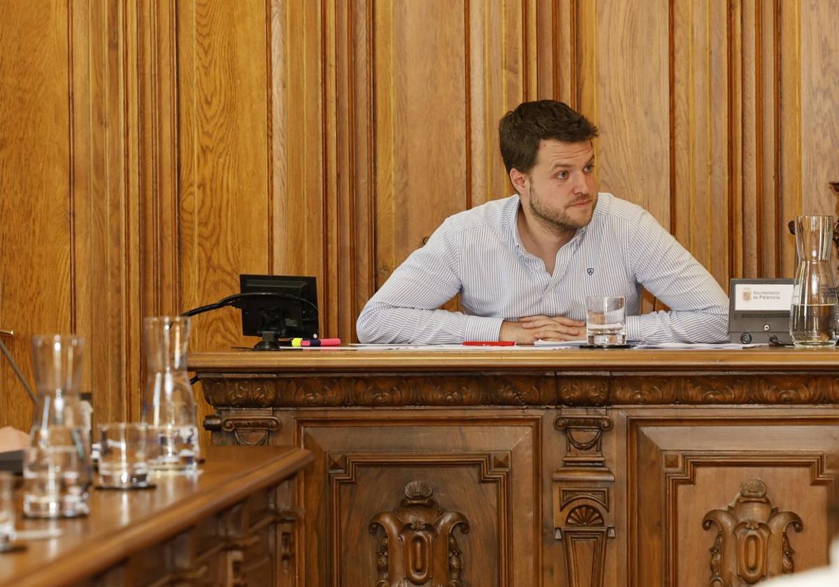 Álvaro Bilbao, en un pleno del Ayuntamiento.