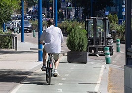 Carril bici de Isabel la Católica.