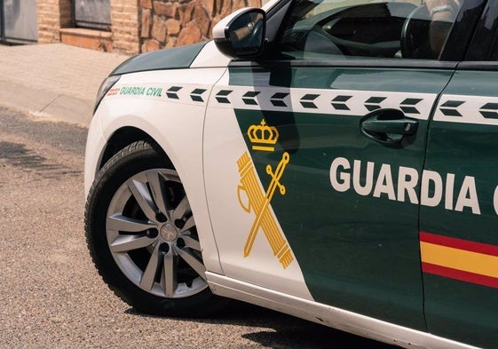 Cae una banda que robaba cable telefónico y falsificaba matrículas en Ávila