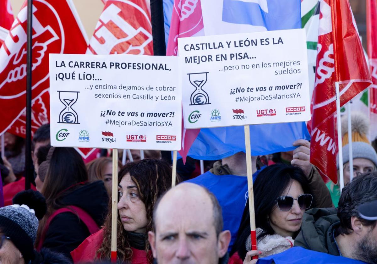 Momento de la protesta de profesores este mes de enero en Valladolid.