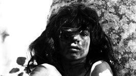 Un fotograma de la película 'El pequeño salvaje'.