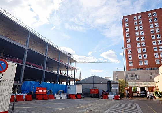 Obras paradas del nuevo Hospital de Palencia.