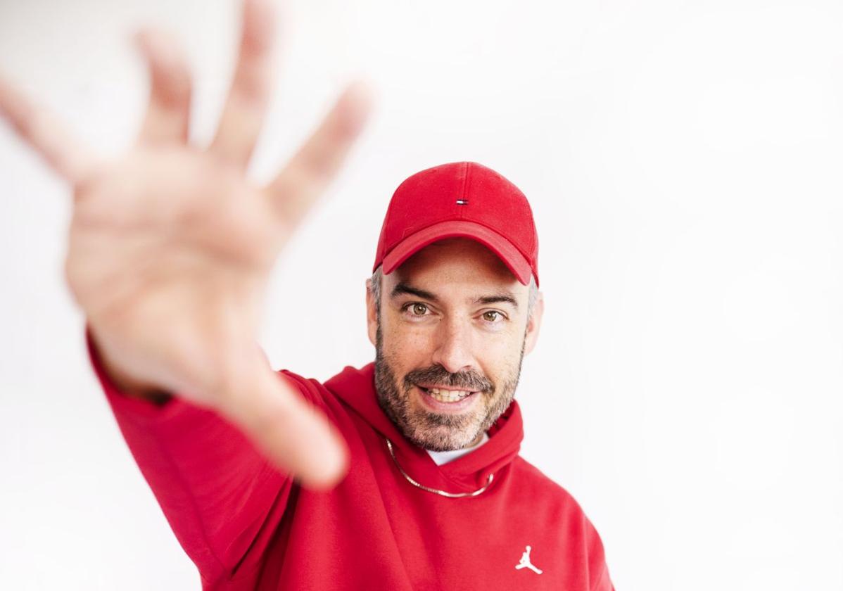 El disyóquey palencino DJ Héctor Calderón.