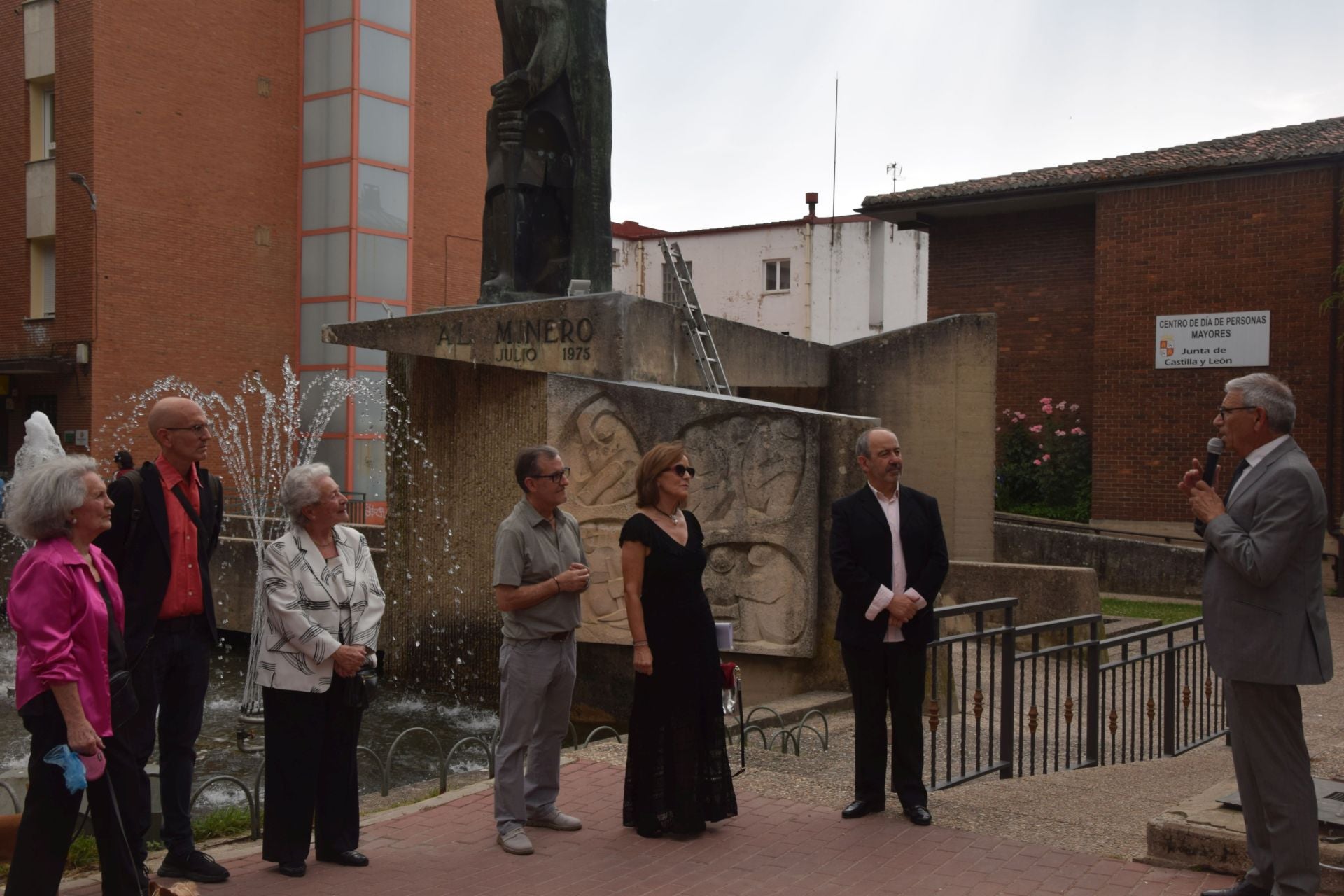 Entrega del premio del Concurso Internacional de Cuentos de Guardo