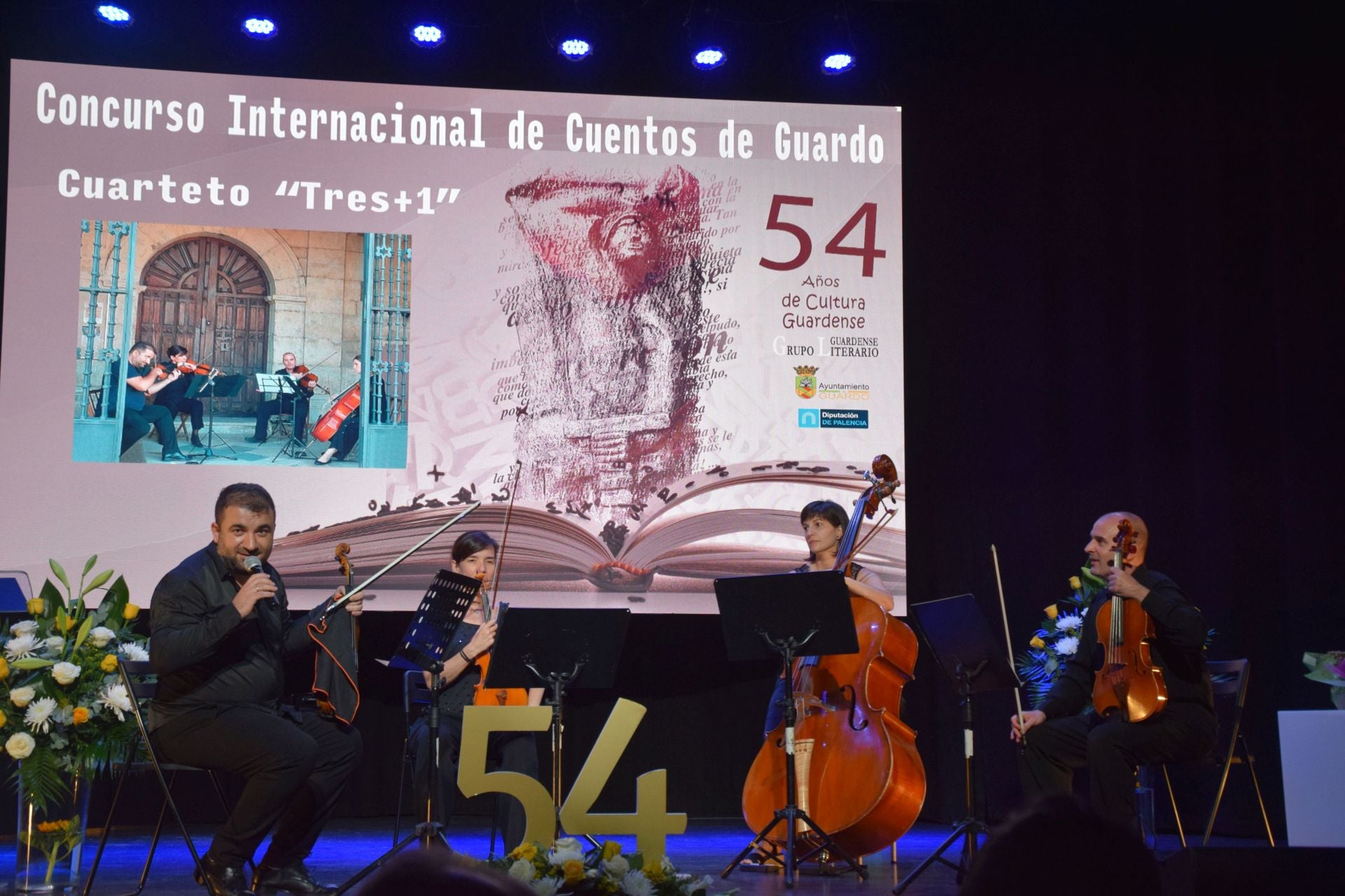 Entrega del premio del Concurso Internacional de Cuentos de Guardo
