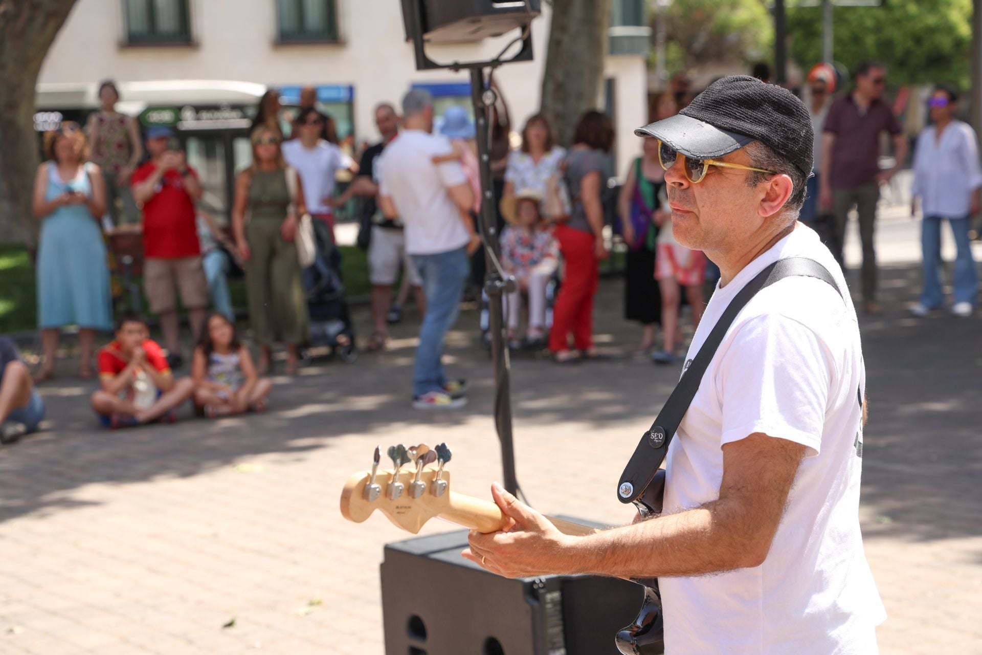 Los Sanguíneos en la Plaza de la Universidad