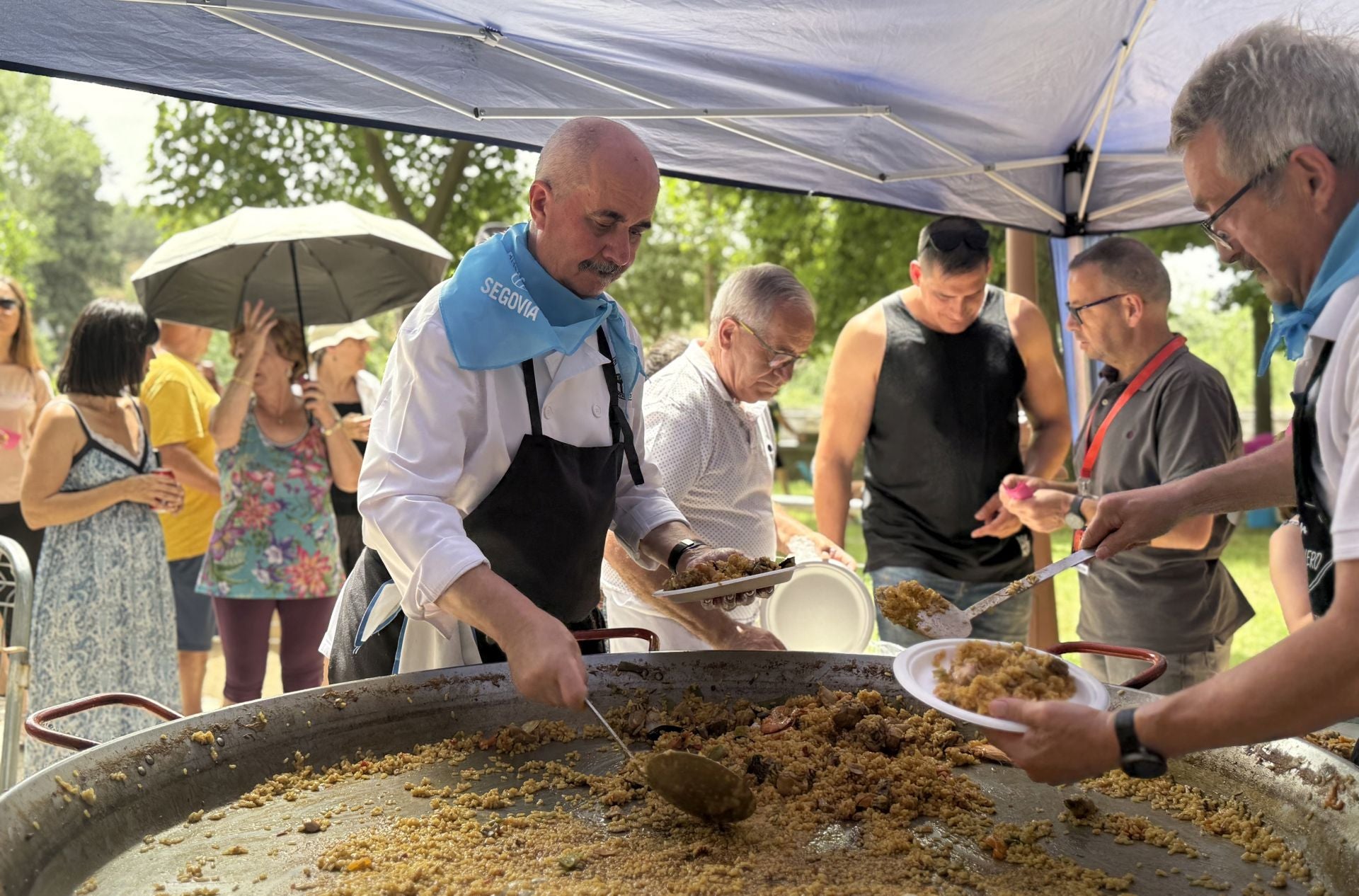 Las mejores fotos de la paella popular en la Fuencisla