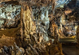 Cueva de los Enebralejos, una de las mayores de toda Castilla y León.