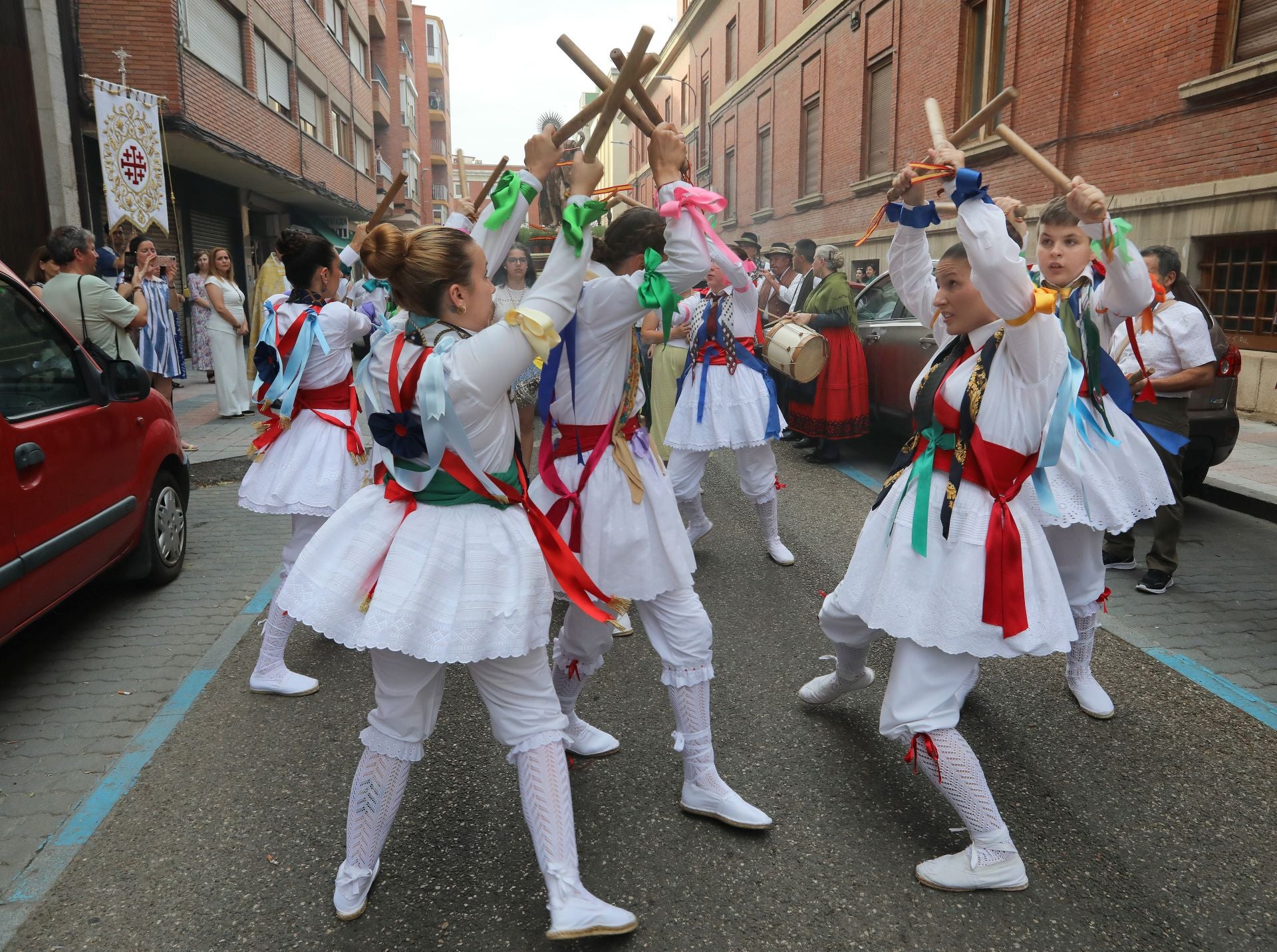 Miles de plantas de tomillo para festejar San Juan en Palencia