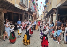 San Juan recorre las calles de Rioseco en el último día de sus fiestas patronales